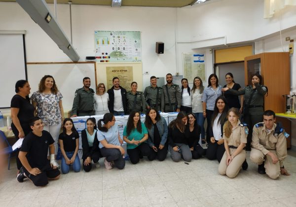 מצדיעים ללוחמי מג”ב