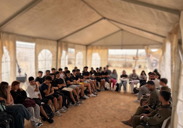 יום בעקבות לוחמים-שכבת י"ב